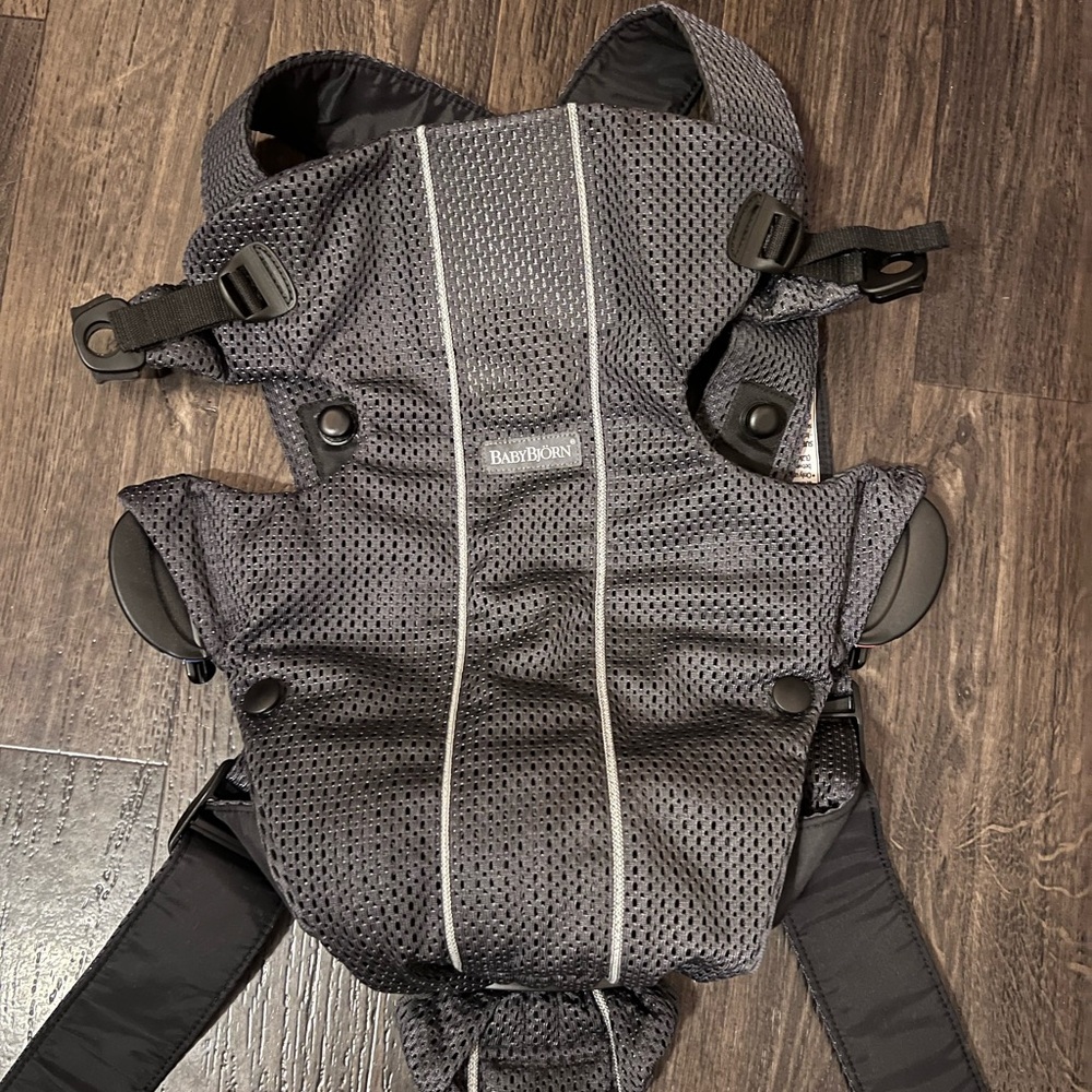 Babybjorn carrier